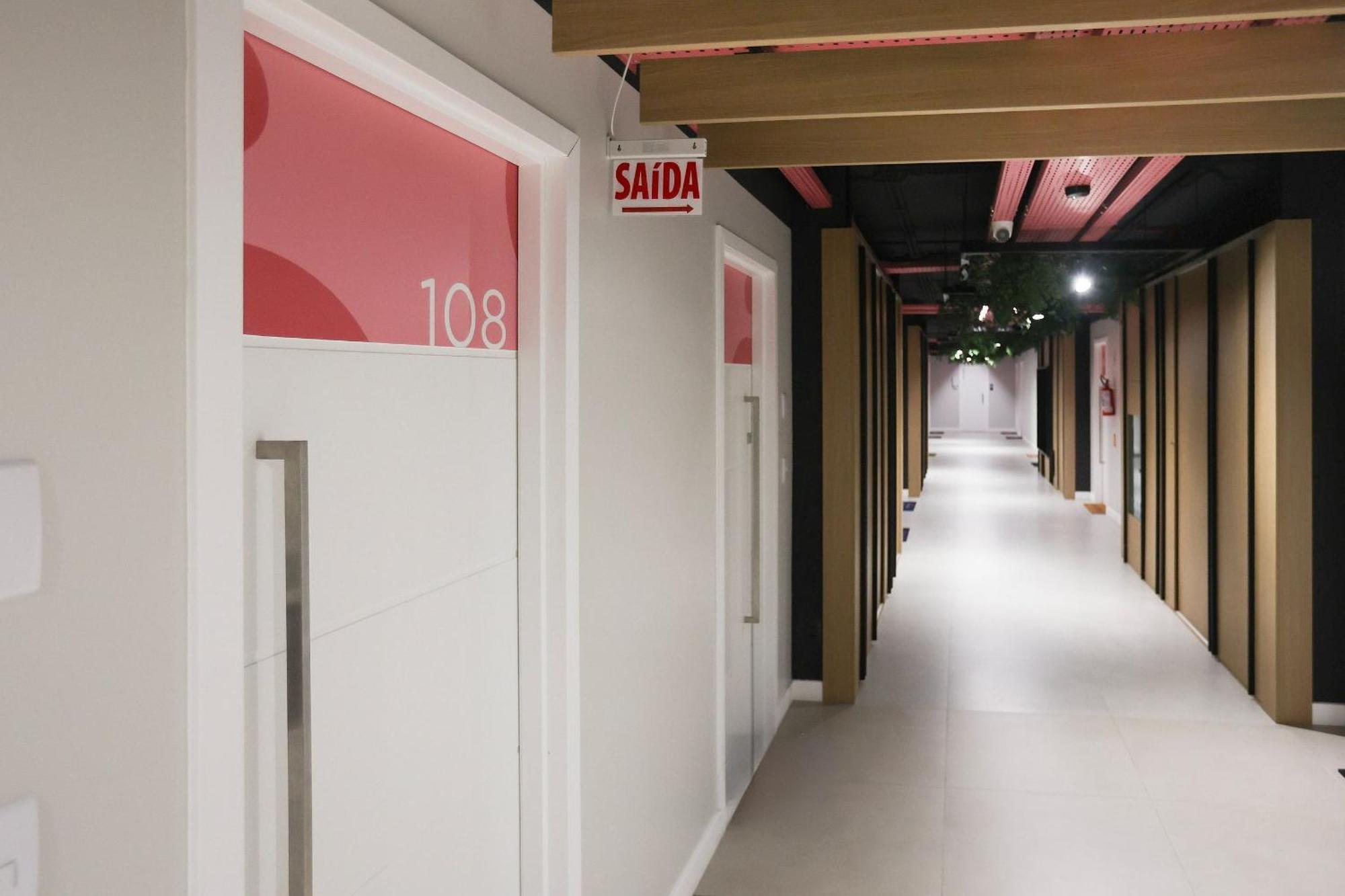 Apartamento Shopping Oka Floripa - Campeche - Sok108 *